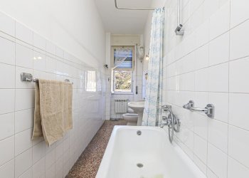 46.jpg - Apartment Via Umberto Fracchia 20, Genova (neighborhood Oregina) - photo 21