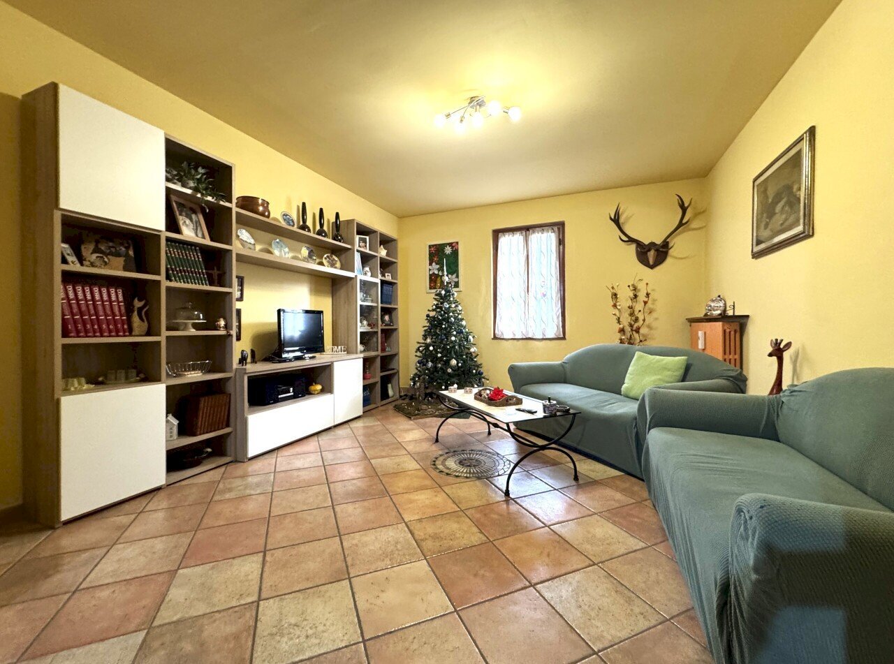 sala - Apartment Via del Bisenzio, Vernio - photo 3