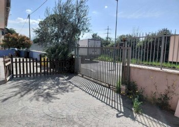 WhatsApp Image 2026-03-19 at 11.31.52 (3).jpeg - Commercial Premises Via A. La Marmora 100, Guidonia Montecelio - photo 3