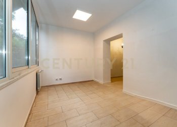 Via Sgroppillo 21 (12).jpg - Three-room apartment Via Sgroppillo 21, San Gregorio di Catania - photo 24