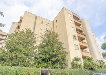 1.jpg - Bilocale Via Vittorio Valletta 10, Roma - foto 23