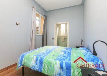 4.1 CAMERA.jpg - Trilocale Via Guglielmo Oberdan, Genova (zona Nervi) - foto 12