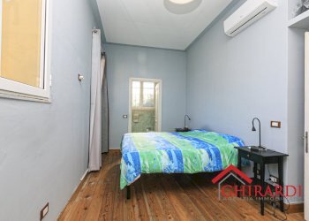 4.2 CAMERA.jpg - Trilocale Via Guglielmo Oberdan, Genova (zona Nervi) - foto 13