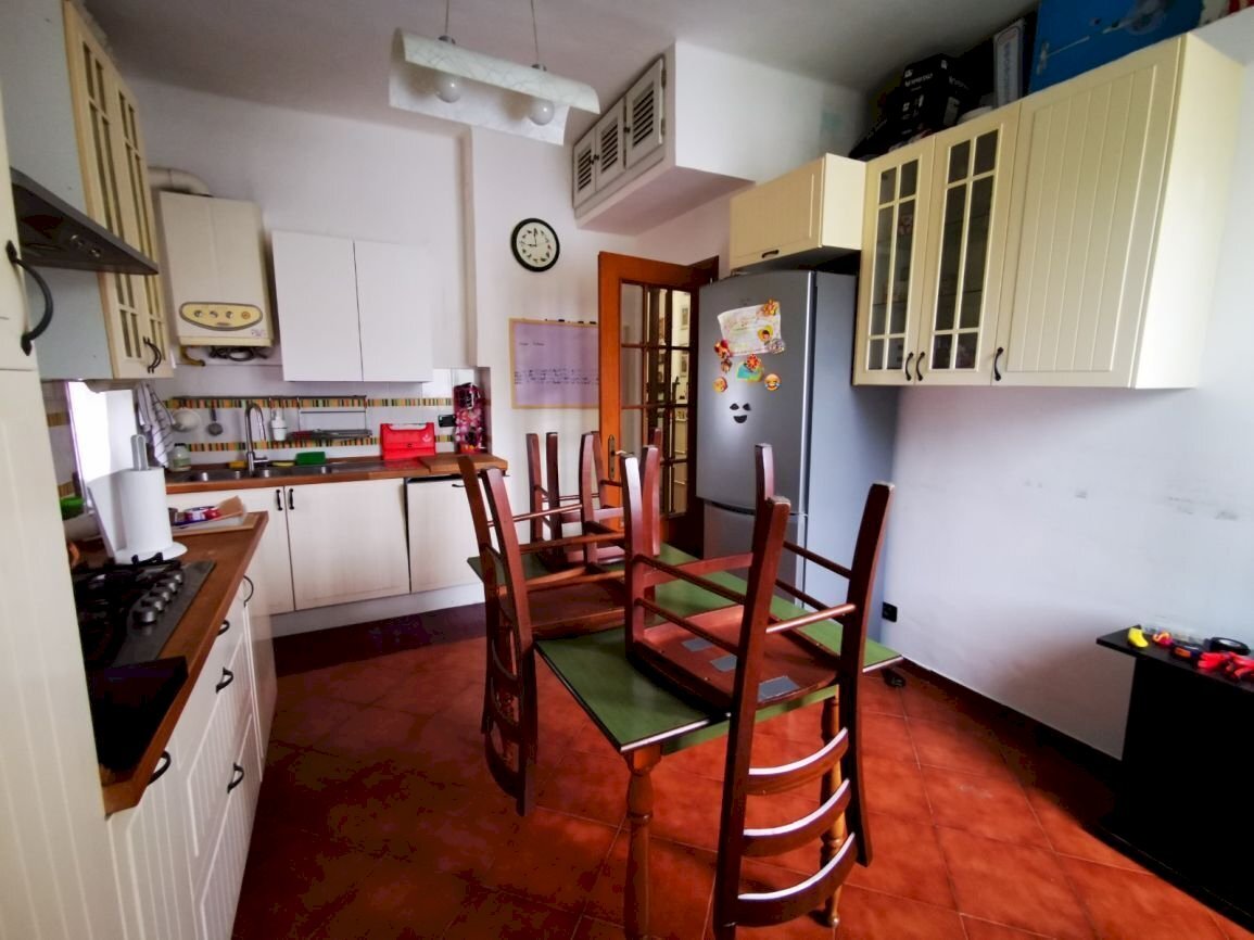 cucina - Appartamento Via Sardorella 53, Genova (zona Bolzaneto) - foto 1