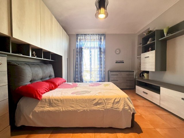 IMG_4397.JPG - Trilocale Corso Vigevano, Torino (zona Aurora) - foto 3