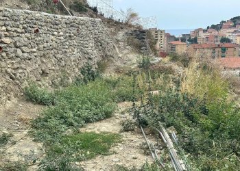 Terreno edificabile Via Monsignor Nicolò Peitavino, Ventimiglia - foto 4