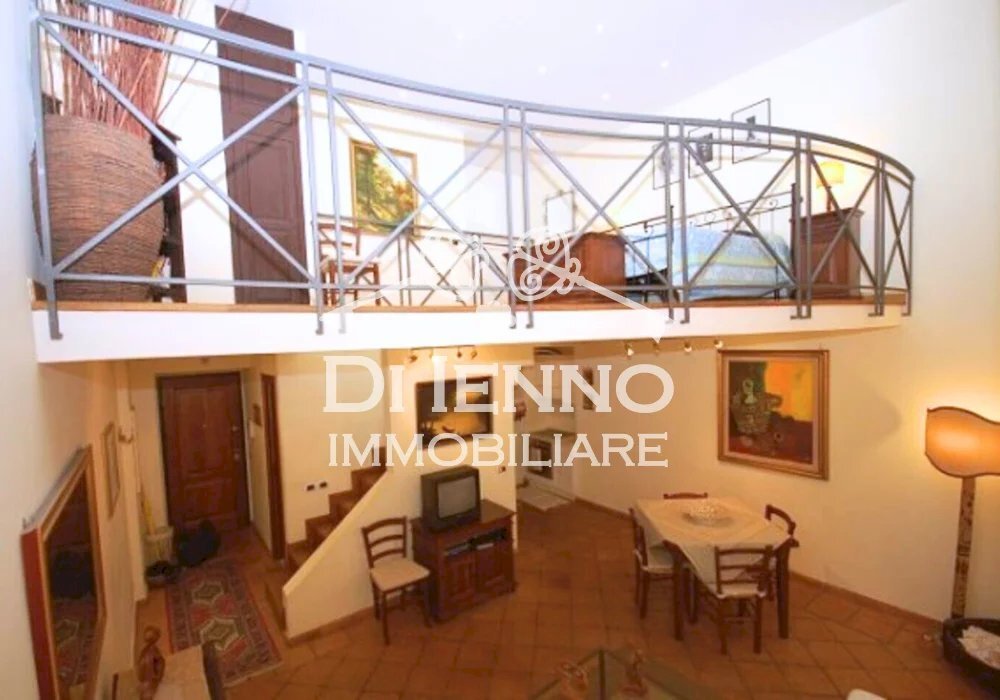 Trilocale Via della Cisterna, Roma (zona Trastevere) - foto 1