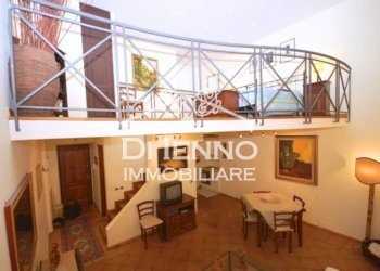 Trilocale Via della Cisterna, Roma (zona Trastevere) - foto 1