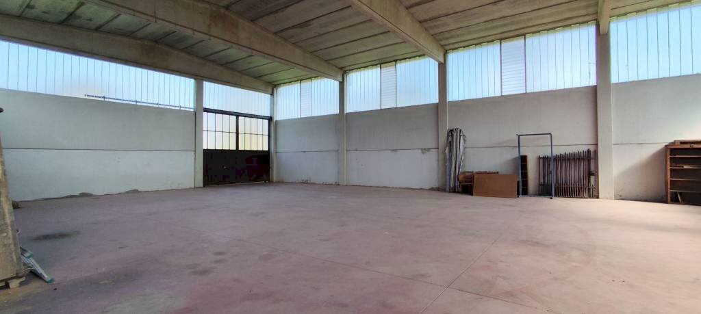 Capannone Castagnole Monferrato - foto 2