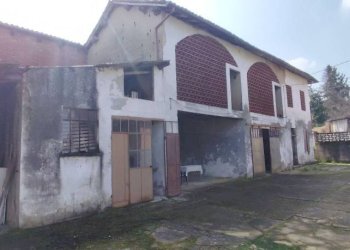 Capannone Castagnole Monferrato - foto 4