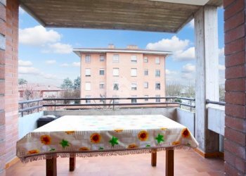 Three-room apartment Via 25 Aprile, Sala Bolognese - photo 3