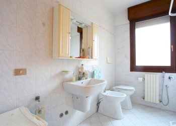 Three-room apartment Via 25 Aprile, Sala Bolognese - photo 11