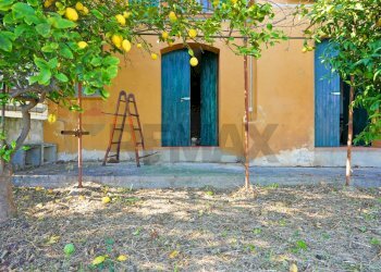 Casa semi indipendente VIA ALLA ROCCA 
 Spotorno, SV, Spotorno - foto 4