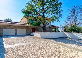 Villa Via Predelli, 26 
 Cellatica, Cellatica - photo 36