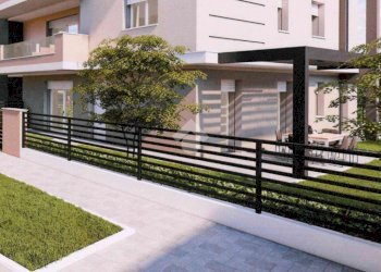 Three-room apartment Via Canale, Casalgrande - photo 1