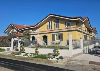 Villa Orbassano - foto 1