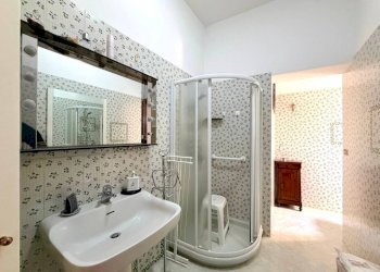 Apartment Bra - photo 40