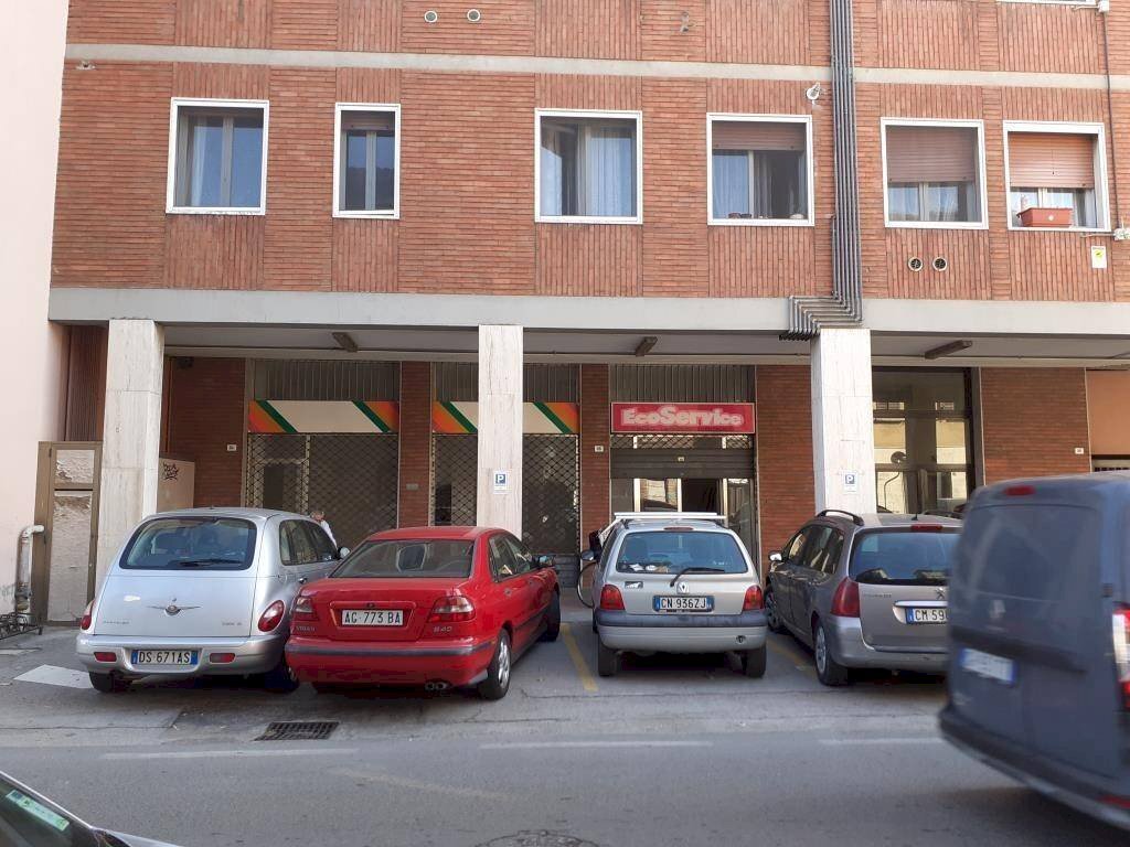Negozio Via Cesarea, 96, Ravenna - foto 2