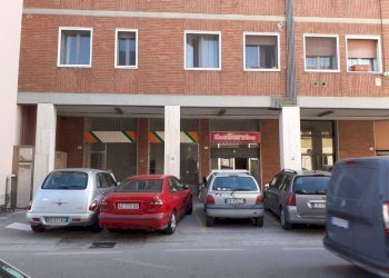 Negozio Via Cesarea, 96, Ravenna - foto 2