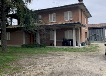 Casa indipendente Russi - foto 1