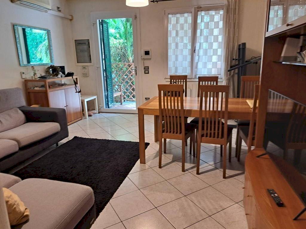 Villa a Schiera VI dicembre 1944, Ravenna - foto 1