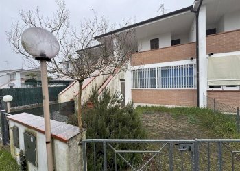 Trilocale Comacchio - foto 12