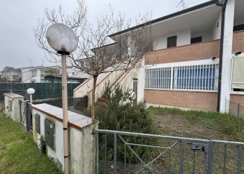 Trilocale Comacchio - foto 15