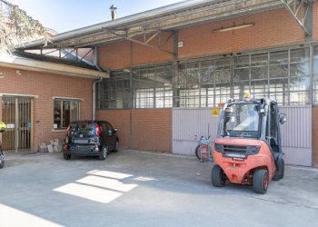 Capannone Nichelino - foto 8