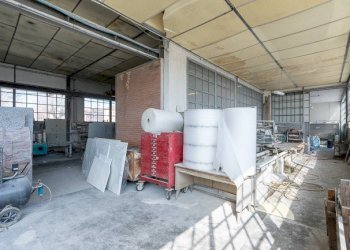 Capannone Nichelino - foto 28