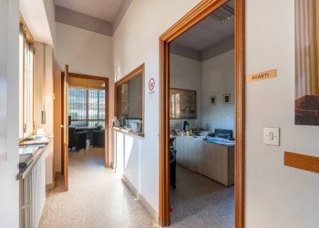 Capannone Nichelino - foto 34