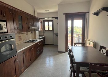 Trilocale Banchette - foto 1