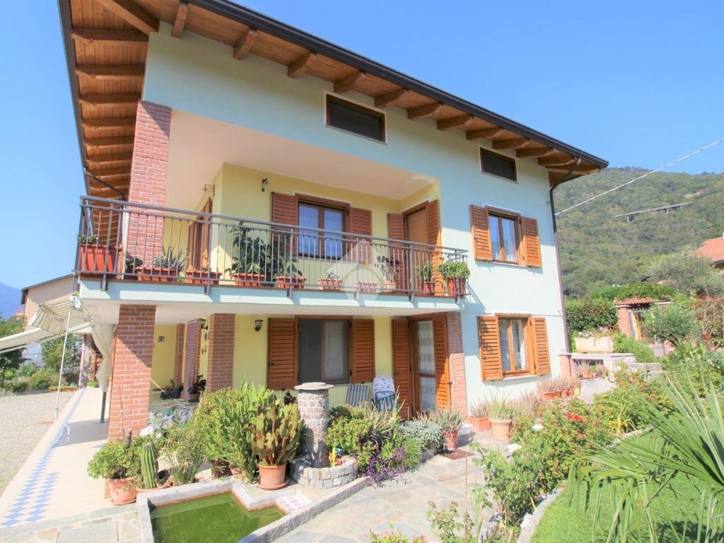 Villa Via Andrate, Borgofranco d'Ivrea - photo 1