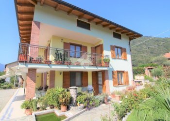 Villa Via Andrate, Borgofranco d'Ivrea - photo 1