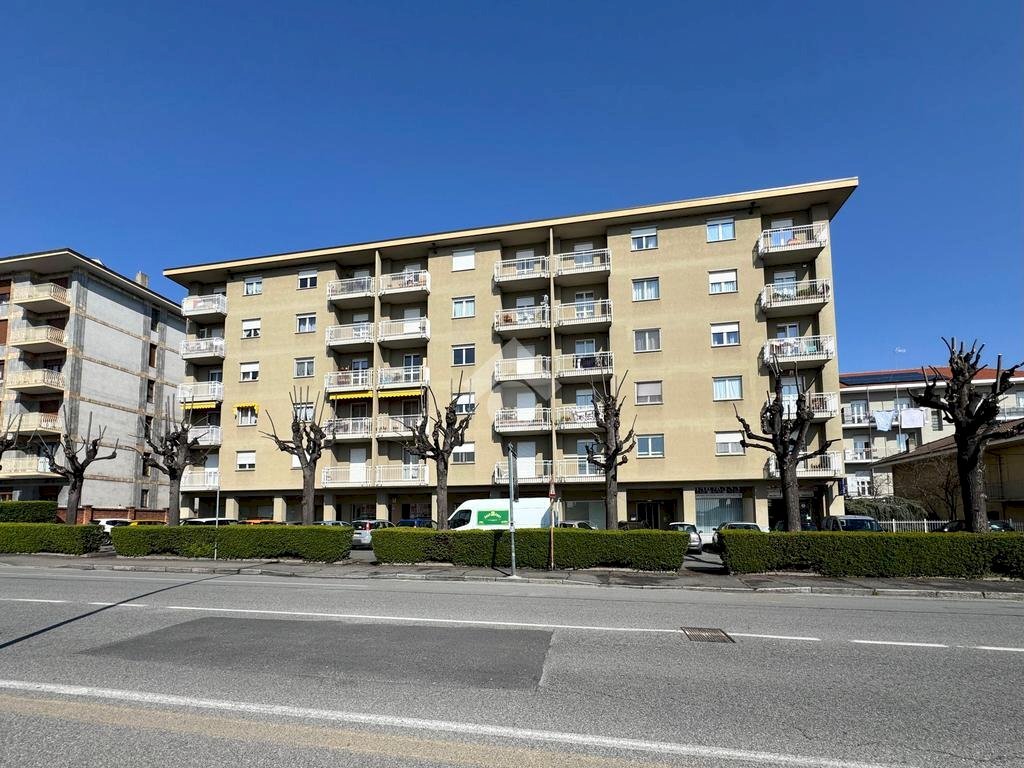 Three-room apartment Corso Torino, Pinerolo - photo 1