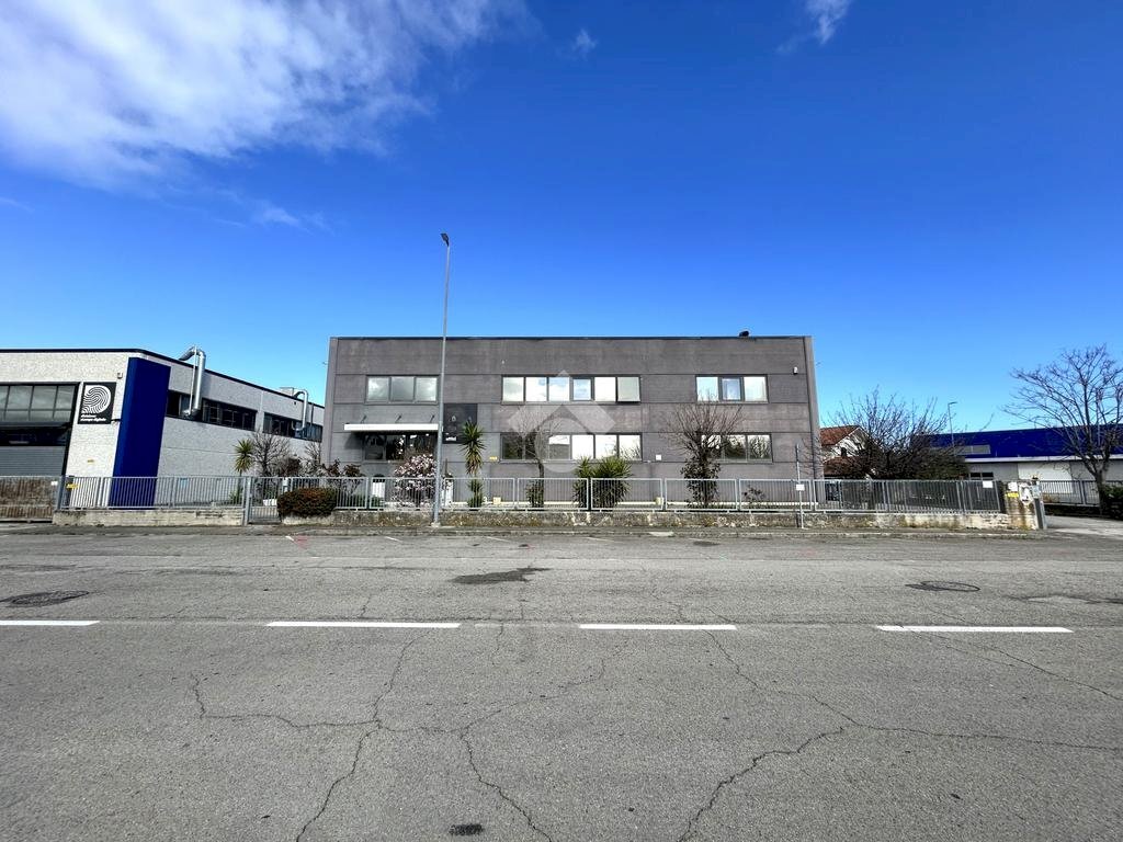 Capannone Viale Raibano, Riccione - foto 2