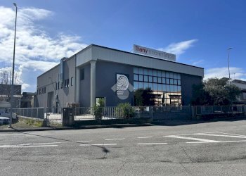 Capannone Viale Raibano, Riccione - foto 7