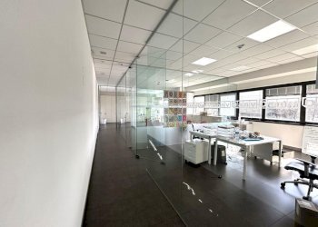 Capannone Viale Raibano, Riccione - foto 17