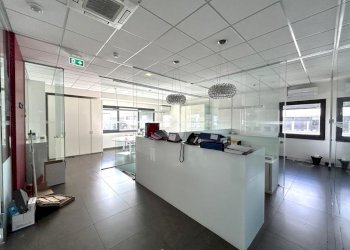 Capannone Viale Raibano, Riccione - foto 18