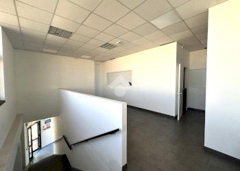 Capannone Viale Raibano, Riccione - foto 19