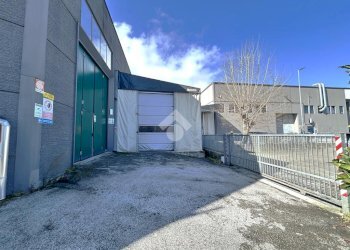 Capannone Viale Raibano, Riccione - foto 21