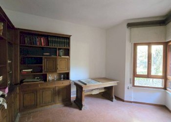 Villa Castelnuovo di Garfagnana - foto 14