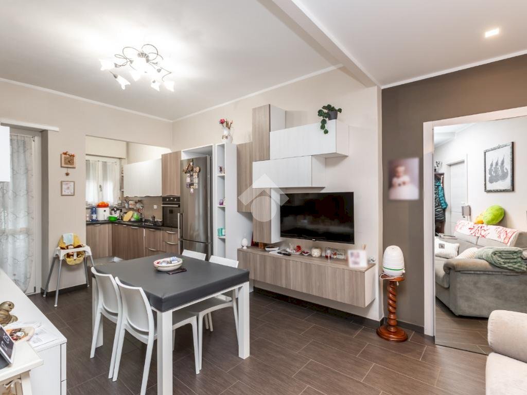 Trilocale Corso vercelli, Torino (zona Rebaudengo) - foto 1