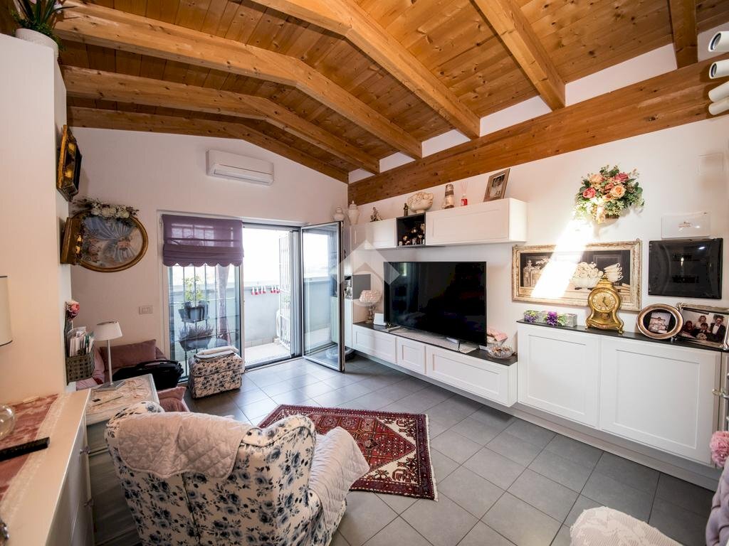 Two-room apartment Via Diotti, Milano (neighborhood Baggio) - photo 2