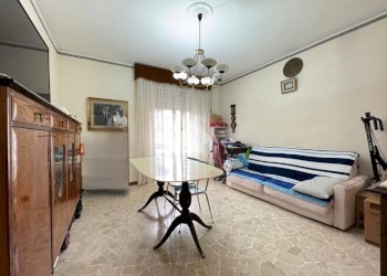 Bilocale Via Scialoia vittorio, Milano (zona Dergano) - foto 1