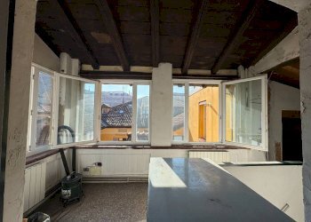 Veranda - Trilocale Via Altabella, Bologna (zona Centro Storico) - foto 7