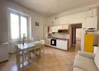 Two-room apartment Via Garigliano, Milano (neighborhood Isola) - photo 3