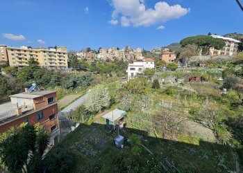 Bilocale VIA SANTA MARIA DELLA COSTA, Genova (zona Sestri Ponente) - foto 1