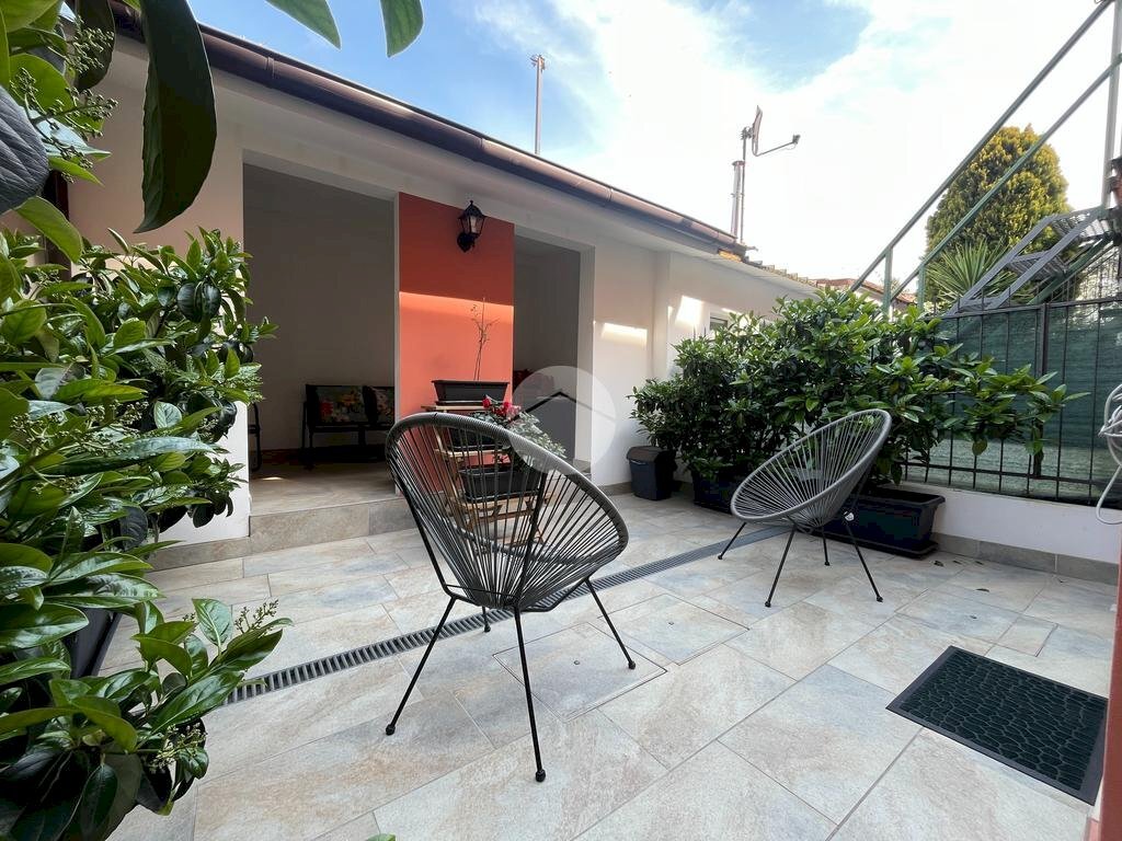 Villa a Schiera Via S. Giuliano, Rimini - foto 1