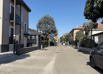 Porzione di casa Via Ermete Zacconi, Milano (zona Bovisasca) - foto 30