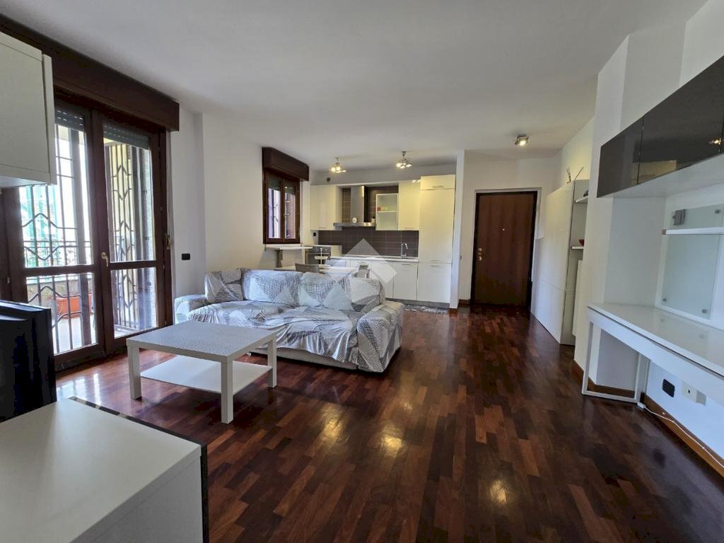 Bilocale Via S. Giuseppe Cottolengo, Milano - foto 1